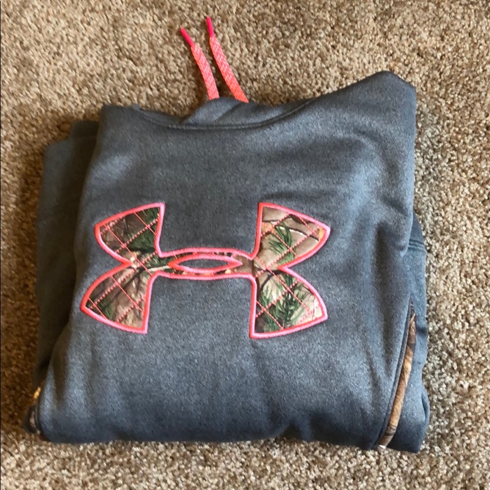 ❗️NWOT❗️ Under Armour Hoodie